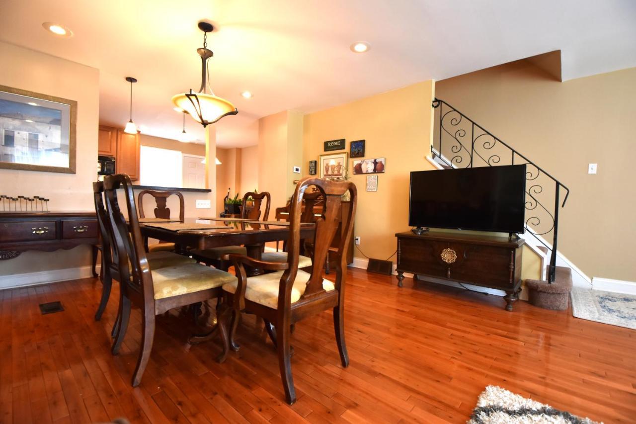 Tuscany 2900 - Classic Italian Style 3Br W Parking Near Airport Philadelphia Exteriör bild